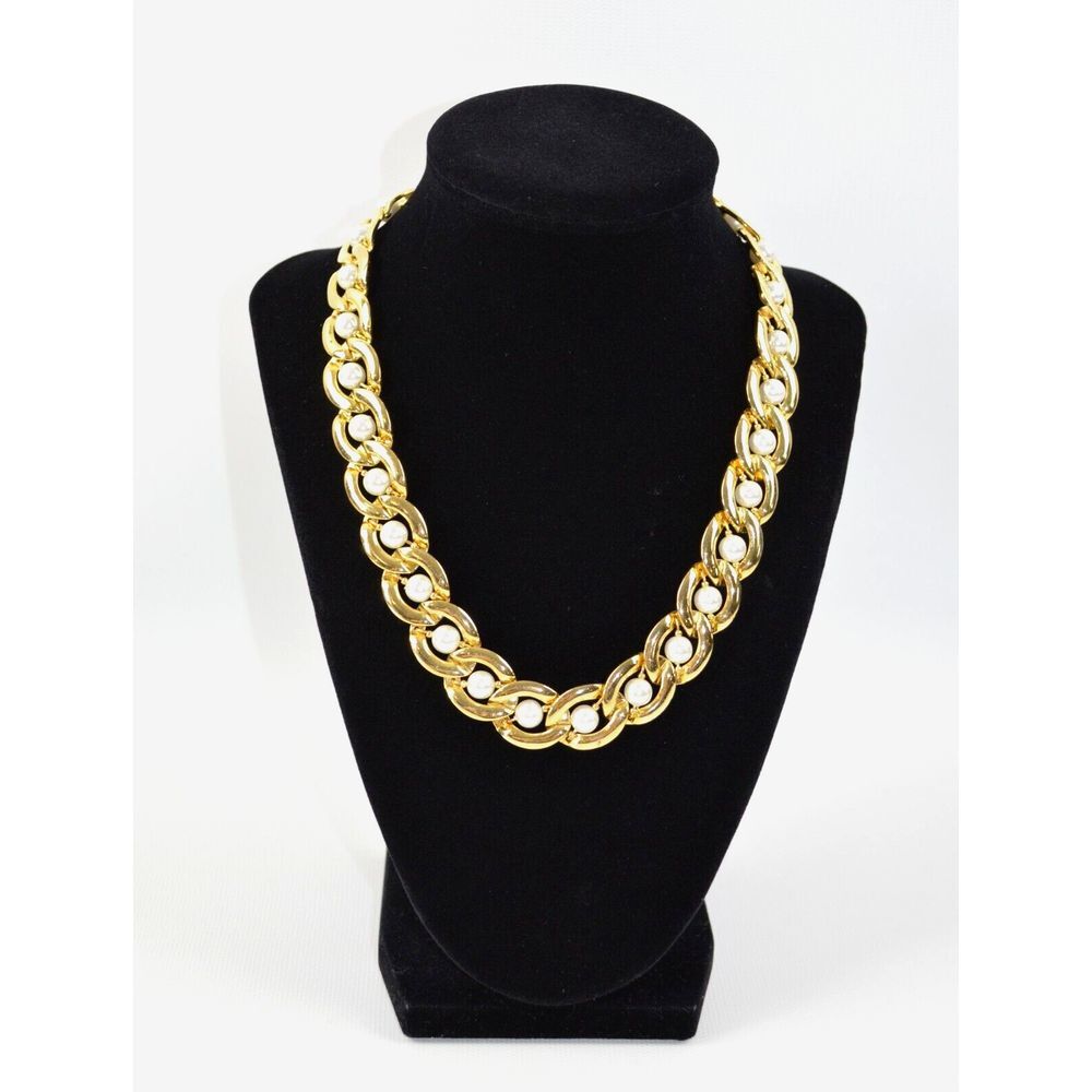 Gold Tone Necklace with Large Links and‎ Faux Pearls 18"